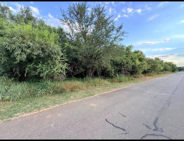 LAND FOR SALE IN SABLE HILLS